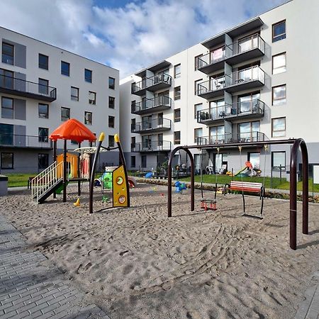 Apartament Oliwka Z Prywatnym Miejscem Postojowym Kołobrzeg Exterior foto